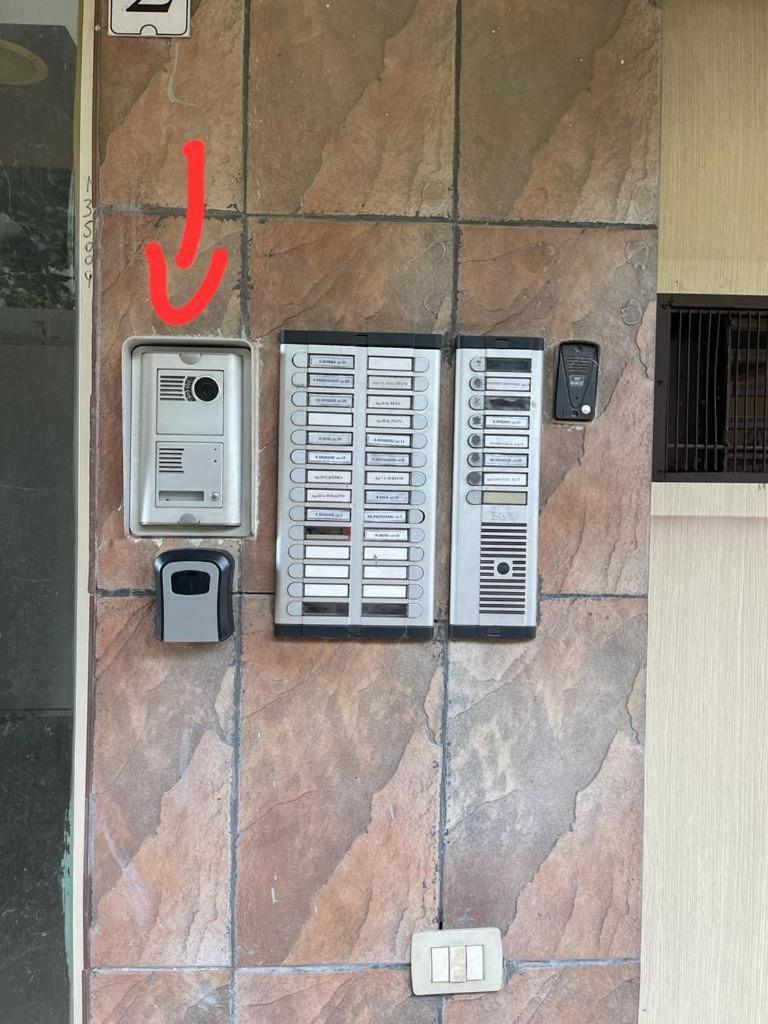 Albjona Guesthouse Tirana Eksteriør billede