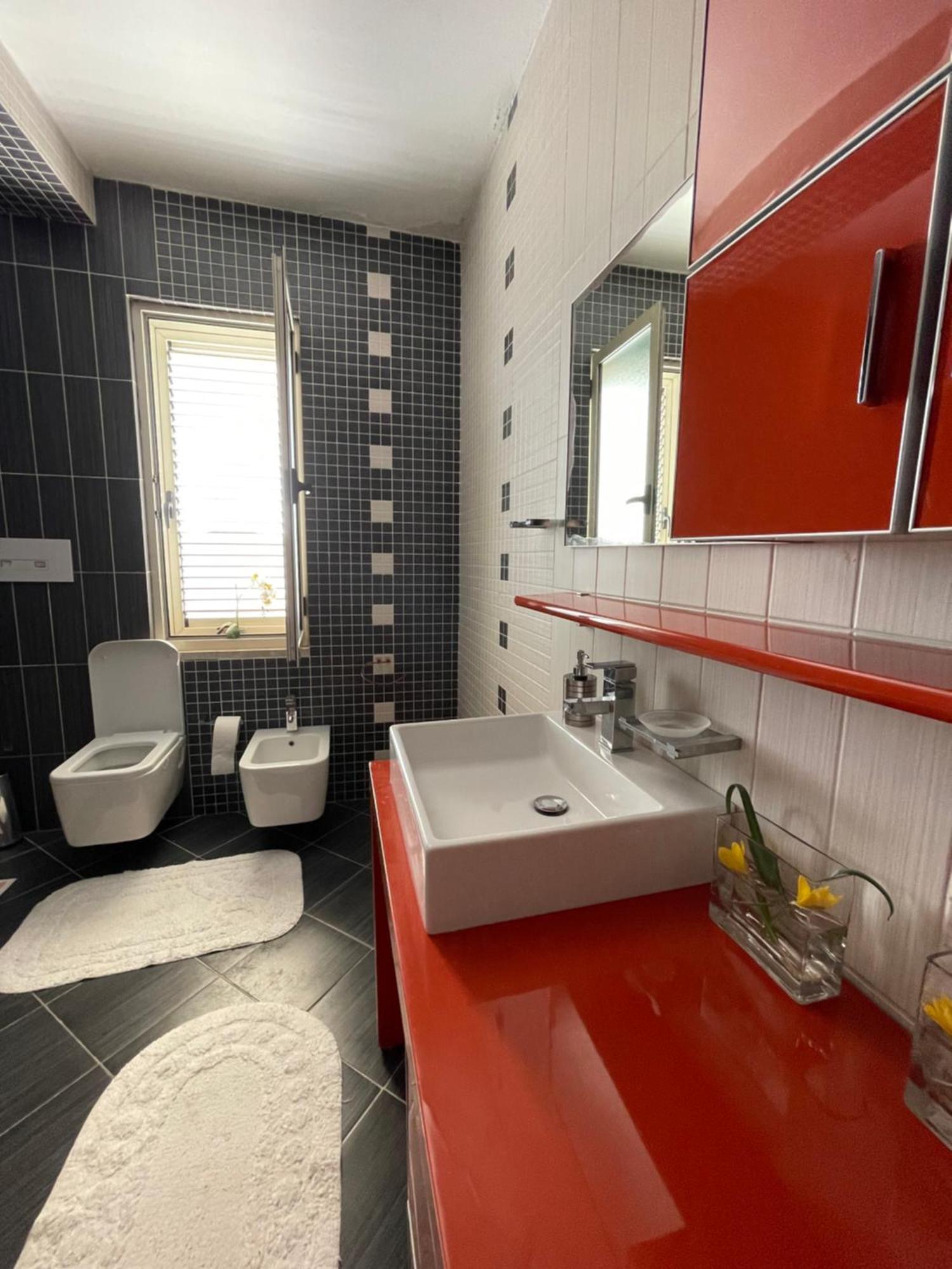 Albjona Guesthouse Tirana Eksteriør billede