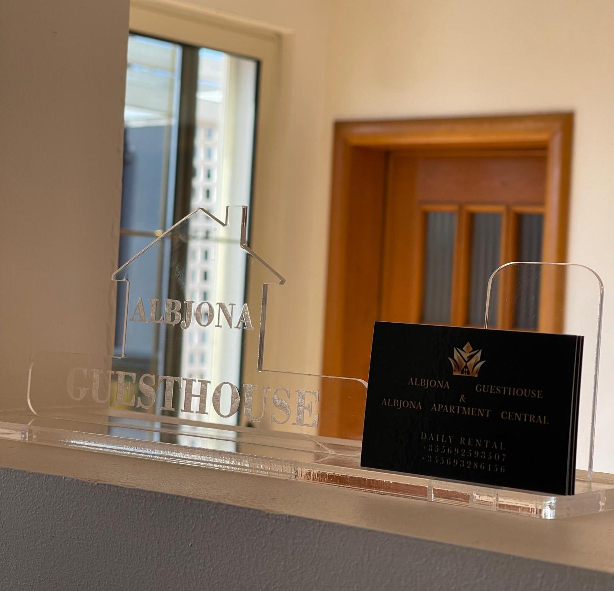 Albjona Guesthouse Tirana Eksteriør billede