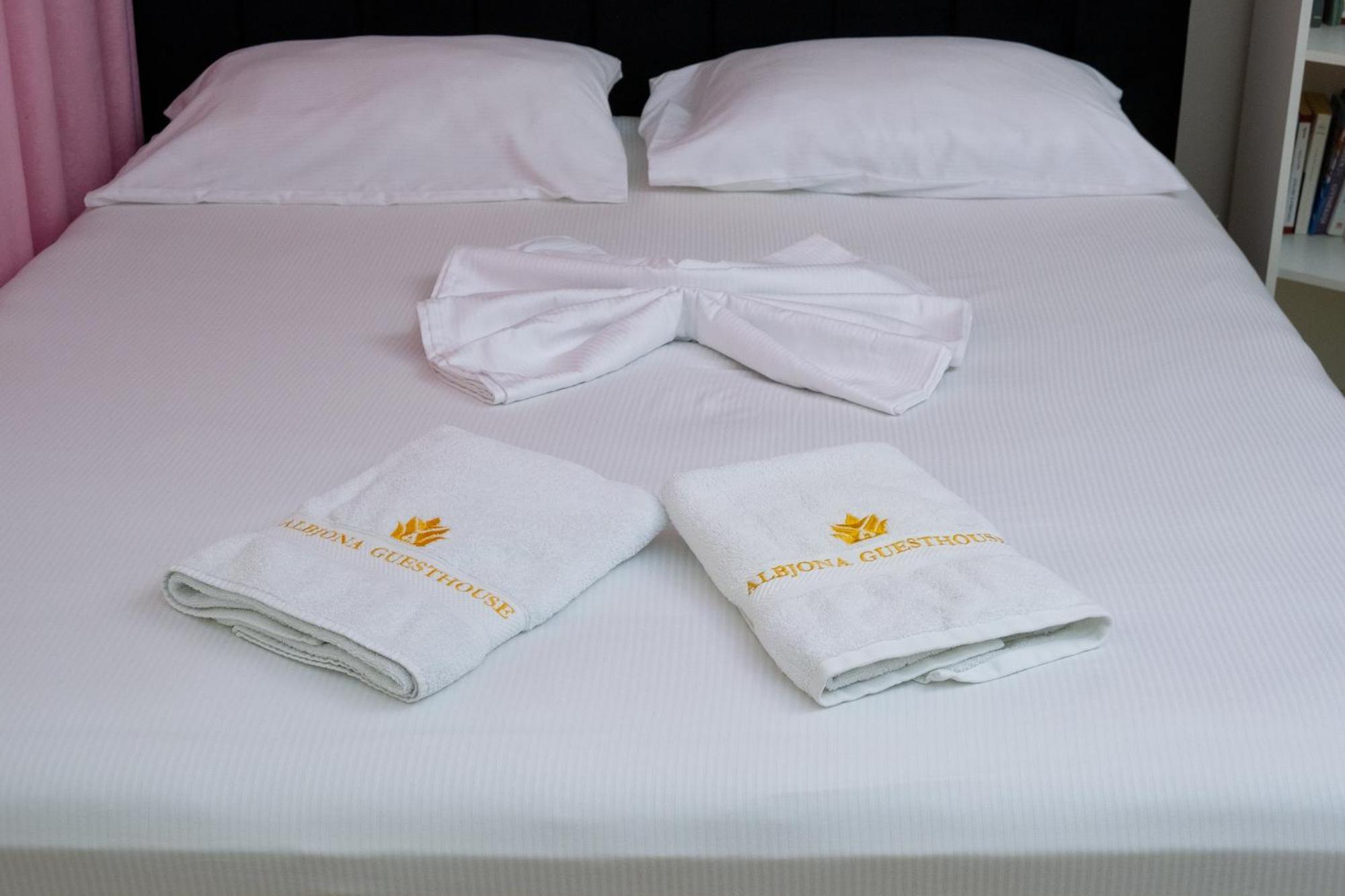 Albjona Guesthouse Tirana Eksteriør billede
