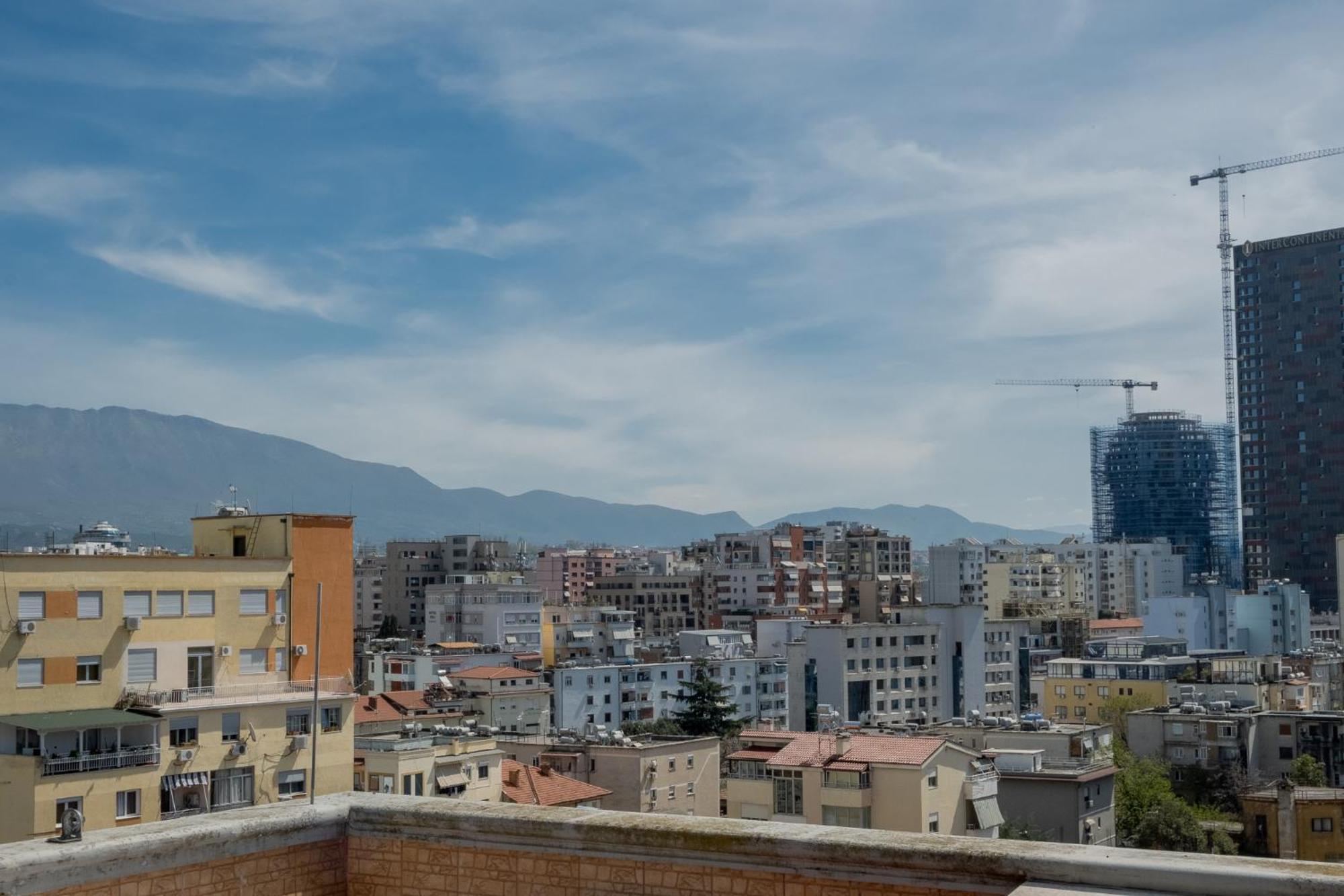Albjona Guesthouse Tirana Eksteriør billede