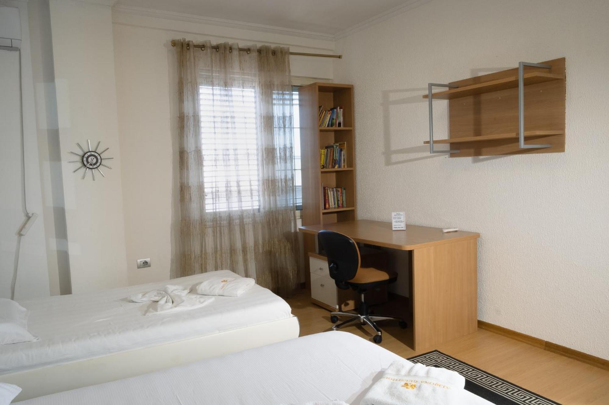 Albjona Guesthouse Tirana Eksteriør billede